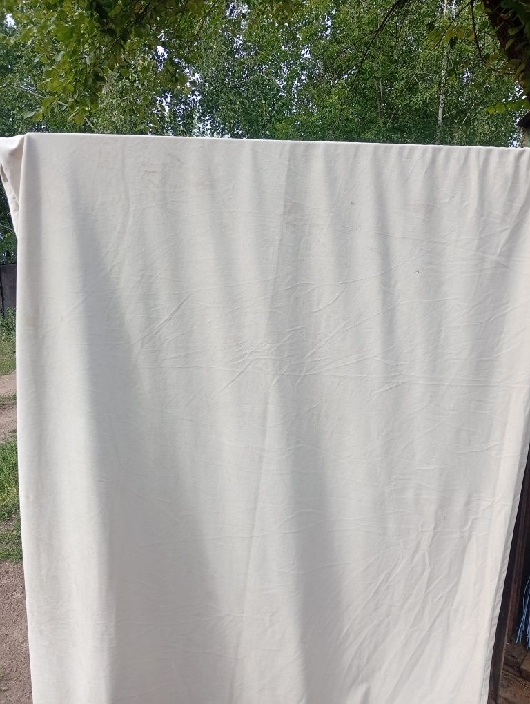 Продаю шторы в не новом состоянии