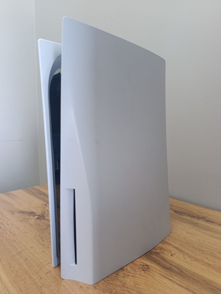 Продам Playstation 5 III ревизия