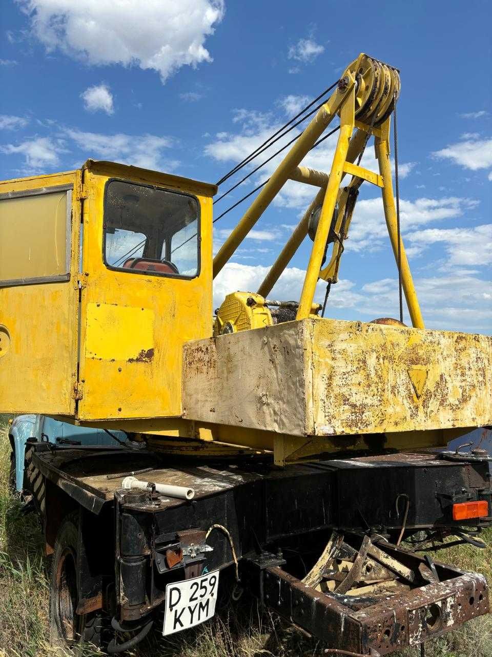 Продам  спецтехника кран