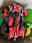 Гоночная машина Hot Wheels с управлением