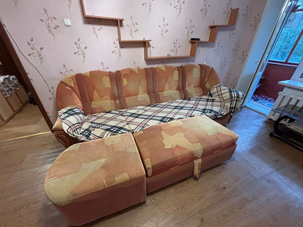 Продам диван, самовывозом, диван в отличном состоянии