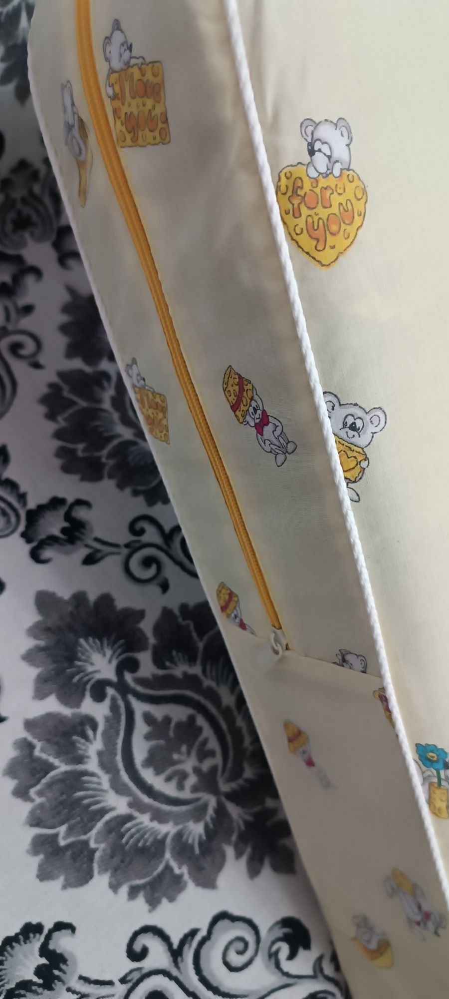 Продам матрас для манежи