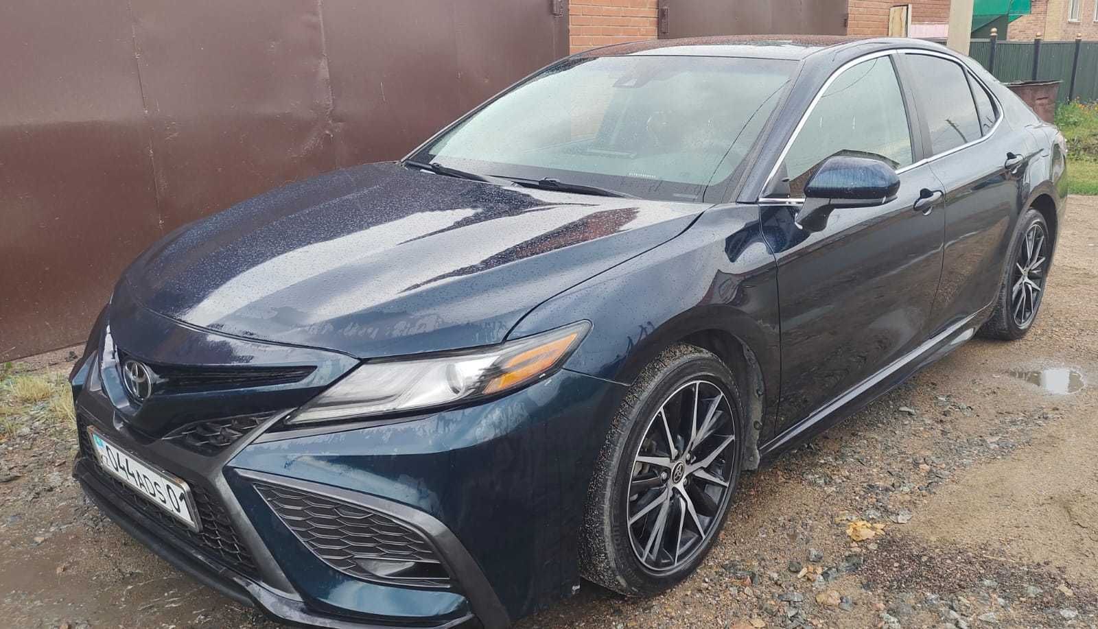 Toyota Camry 75 21 года