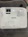 Продам профессиональный проектор Epson EB-X06 в идеальном состоянии