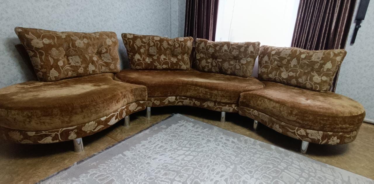 Продам диван из 3х блоков