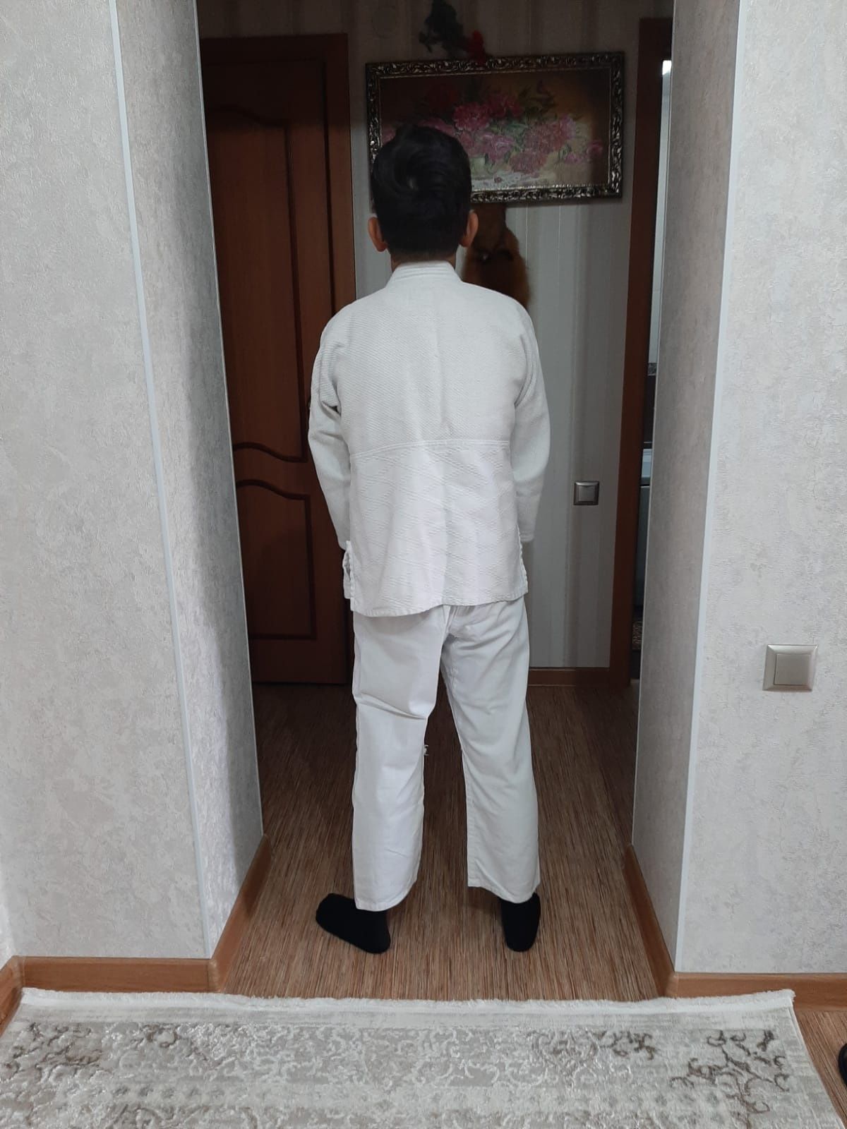 Продам на мальчика 8-9лет