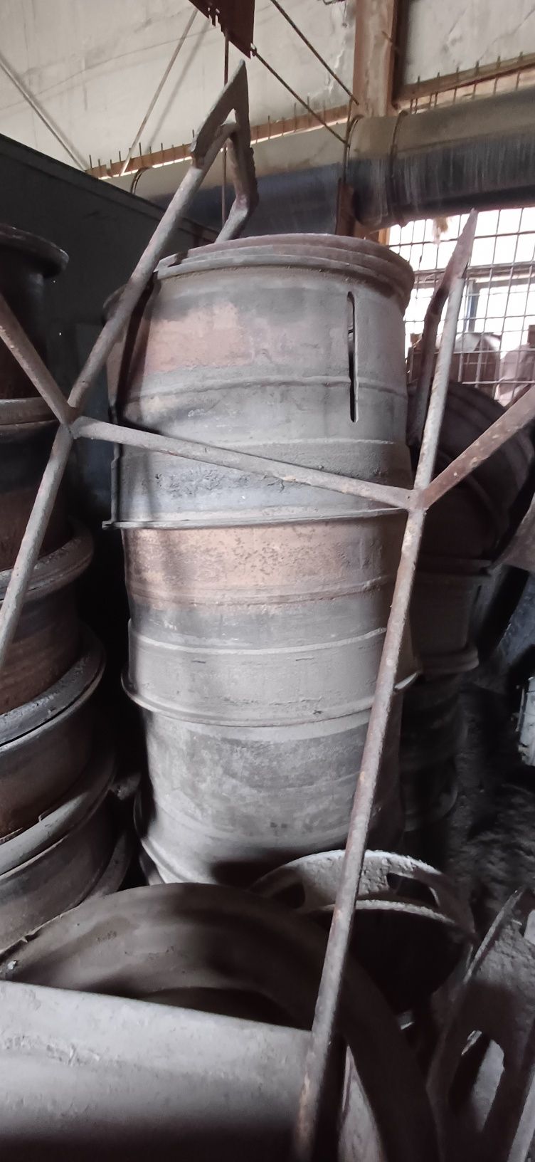 Продам диски на грузовую спец технику