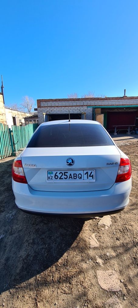 Шкода рапид 2014г.в