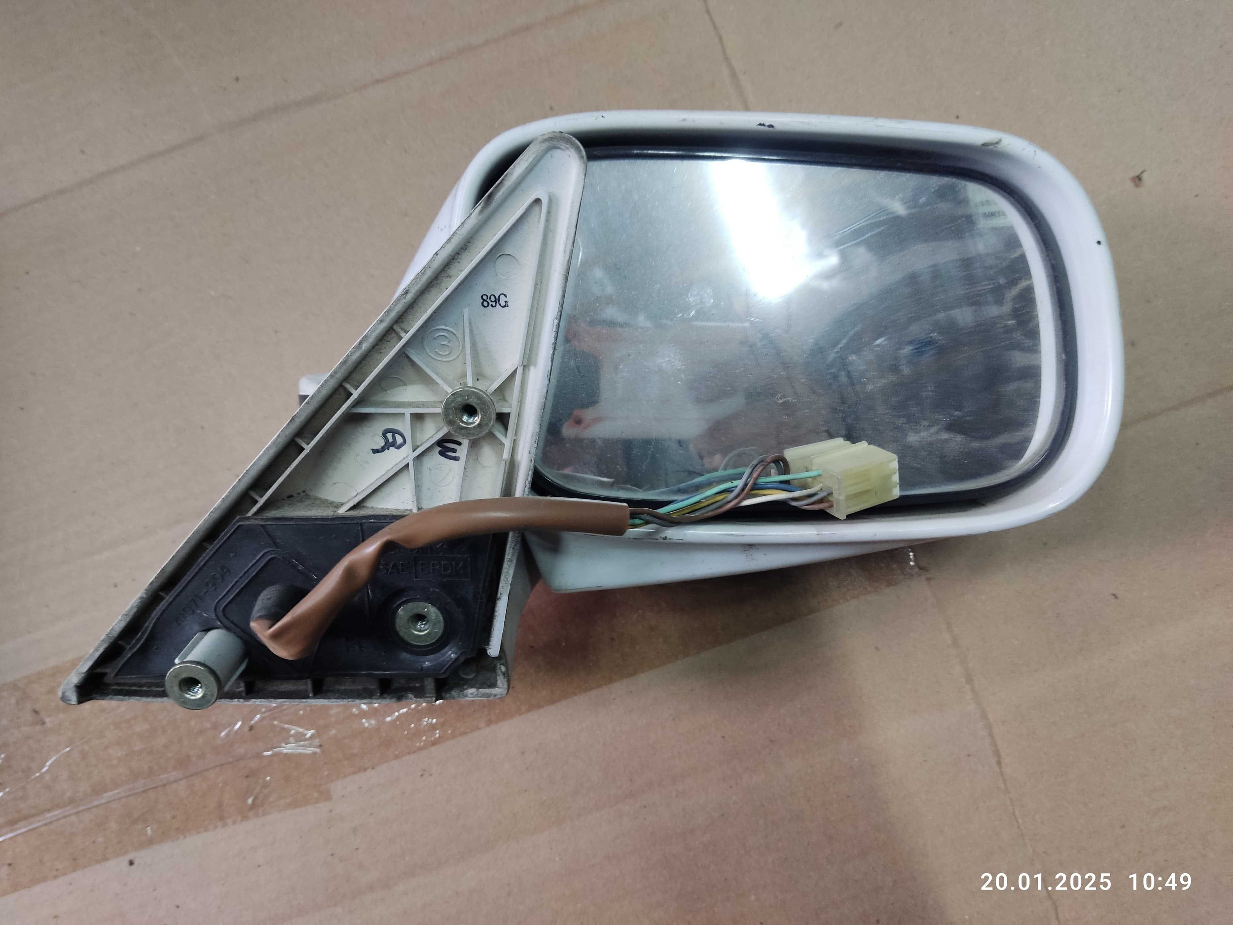 Зеркало боковое субару