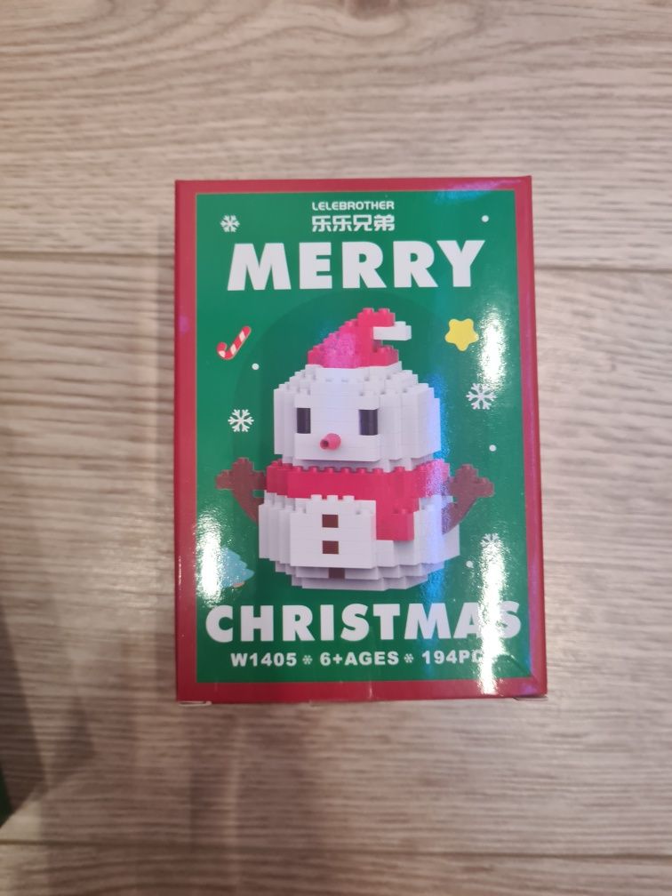 Новогодний конструктор как lego