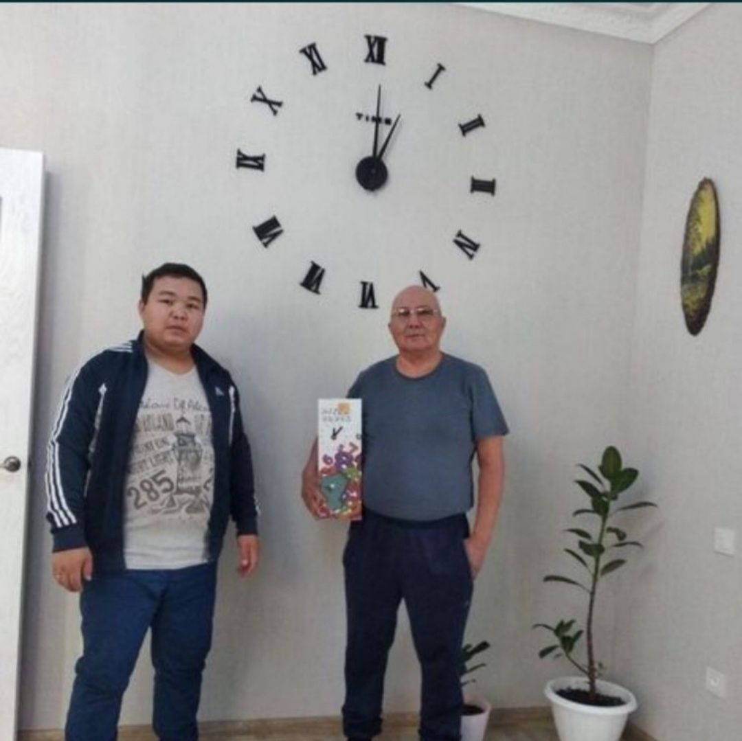 Продам 3Д часы-стикер