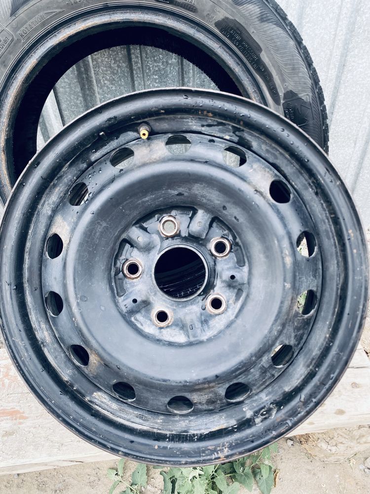 Автошина R 14 R 15
