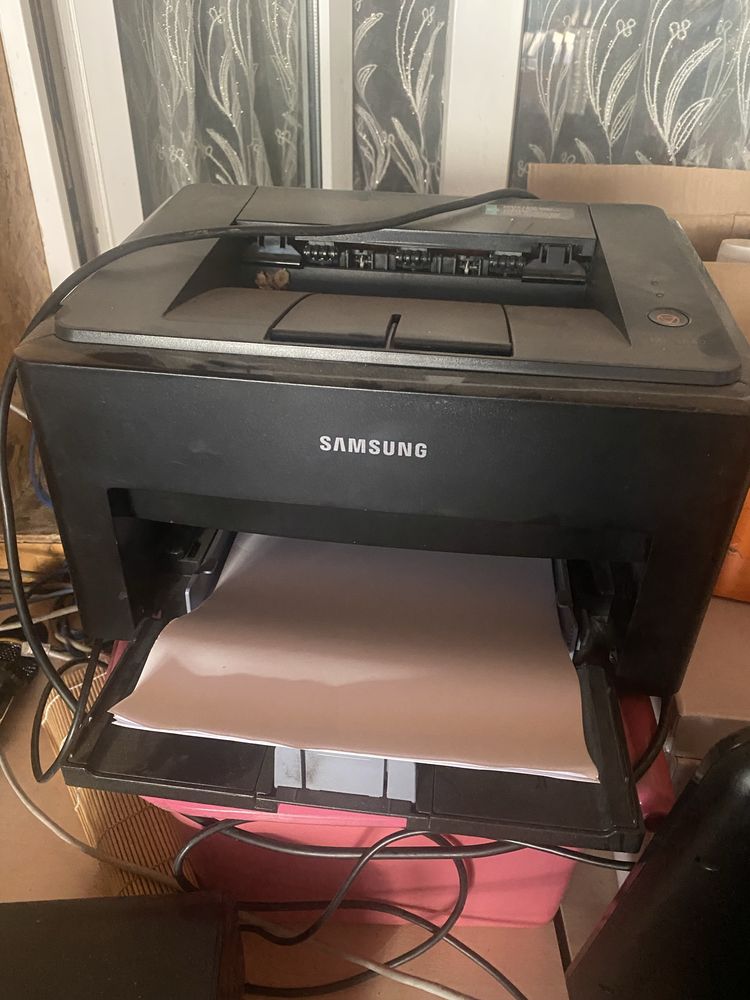 Продам принтер новый