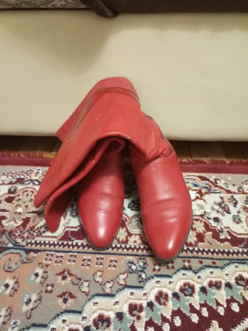Продам обувь женскую