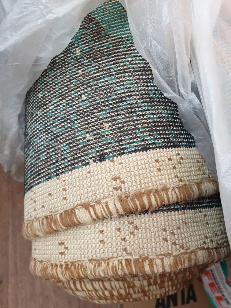 Продам ковёр для дома