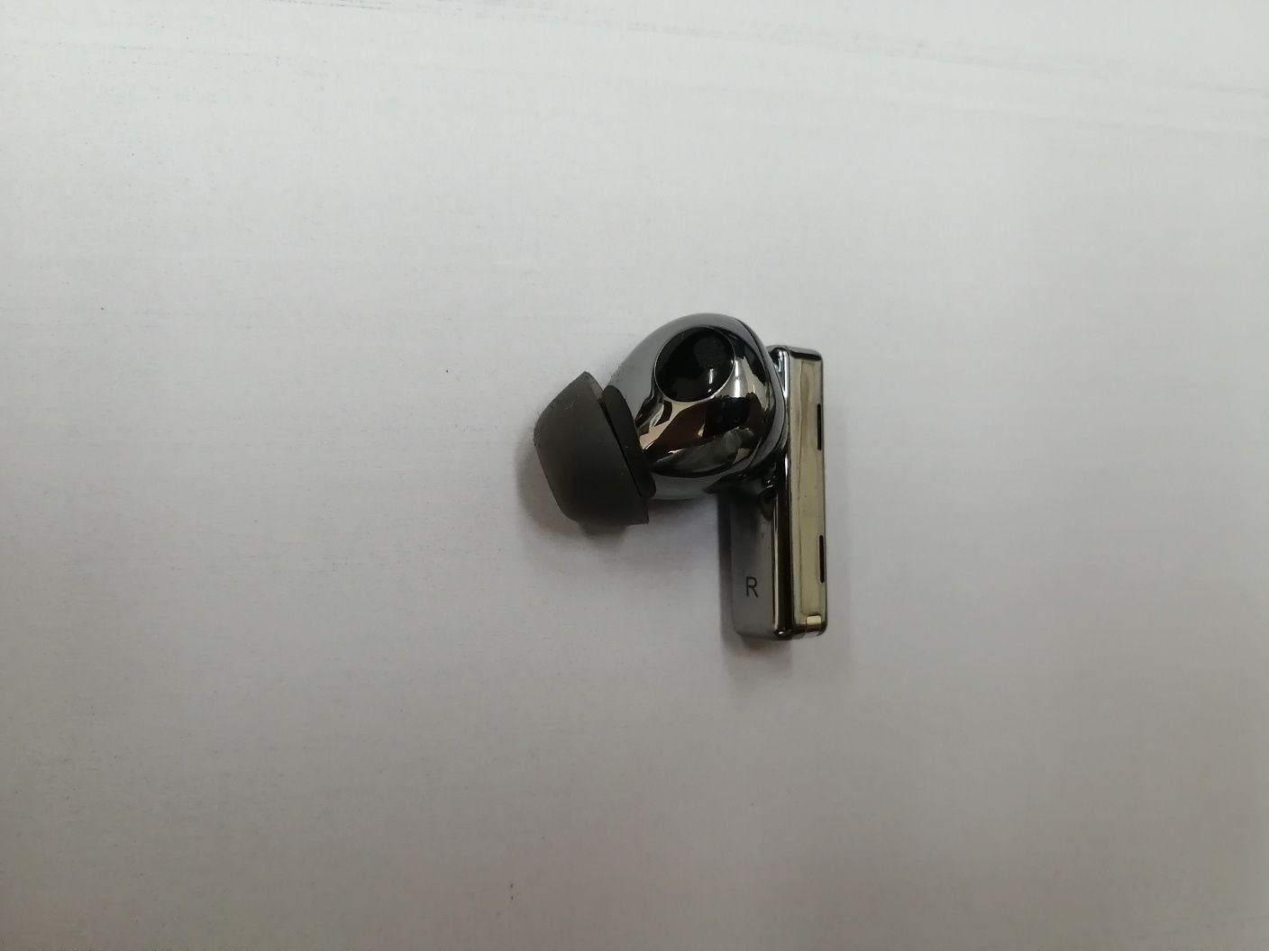 Продам наушники Huawei FreeBuds Pro