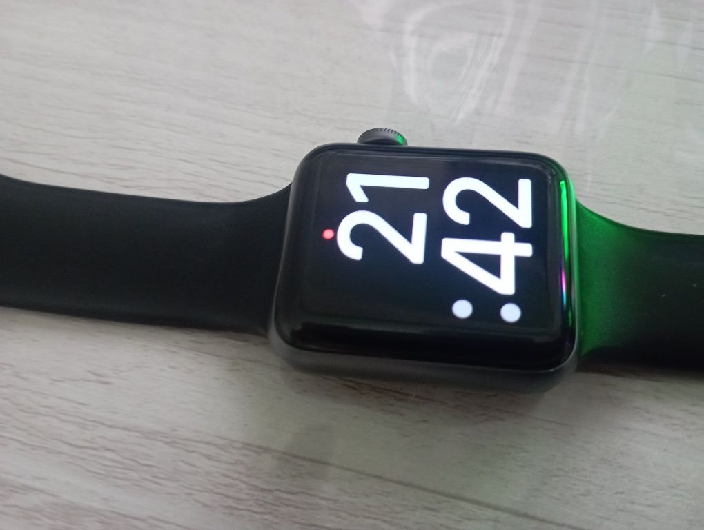 Продам apple watch 3