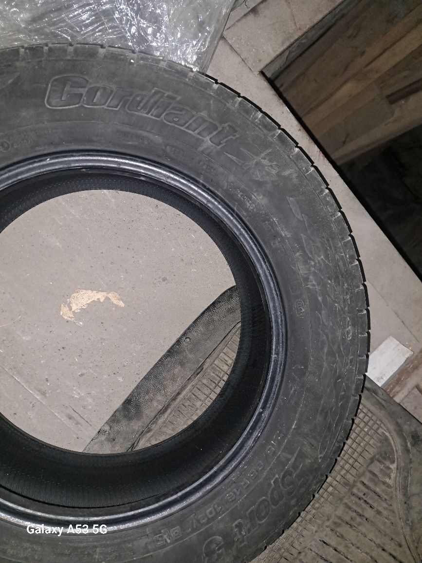 Продам шины  легковые 215/65r16 225/45r17