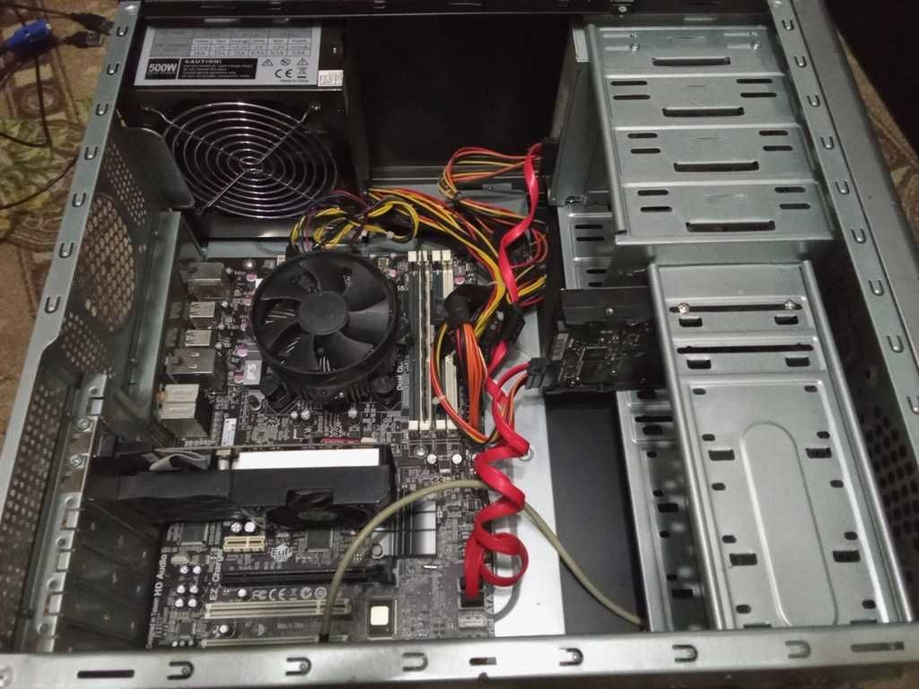 Продам системный блок четырехъядерный Core i3-2100 в сборе за 28 000