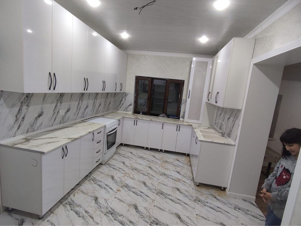 Корпусный мебель на заказ кухня, прихожка, шкаф, кровать, камод
