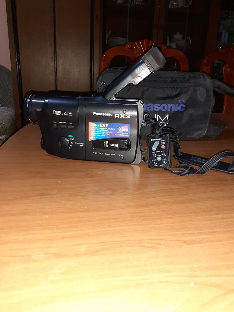 Продам камеру Panasonic в хорошем состоянии.