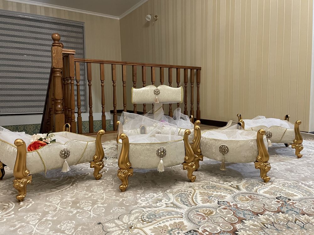 Қыз жасауына қоржындар сатылады