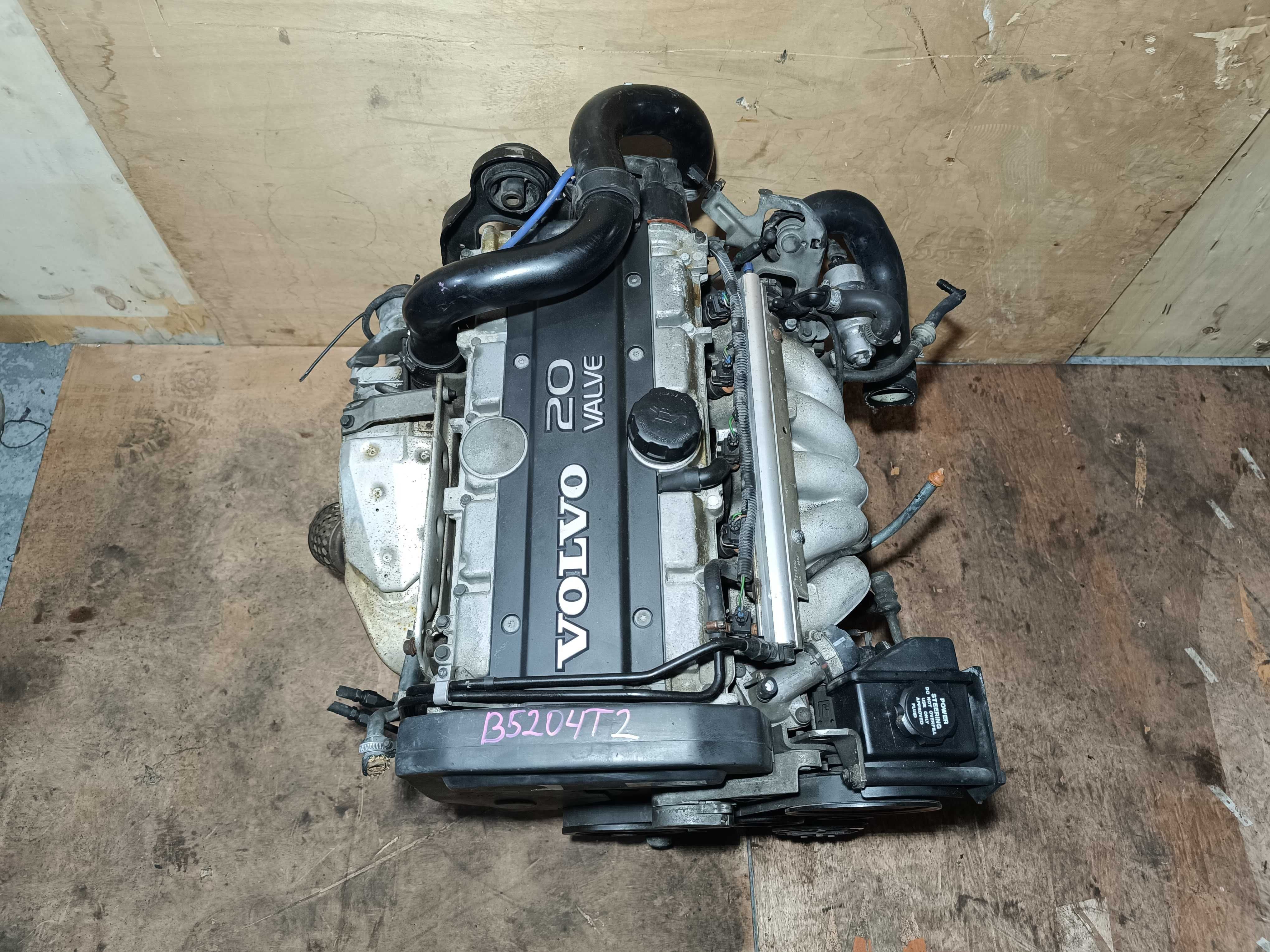 Двигатель B5204T 2.0 Турбо Volvo 850 S70 V70 93-00г Трамблер B5204T2