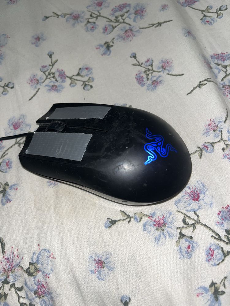 Продам мышку Razer