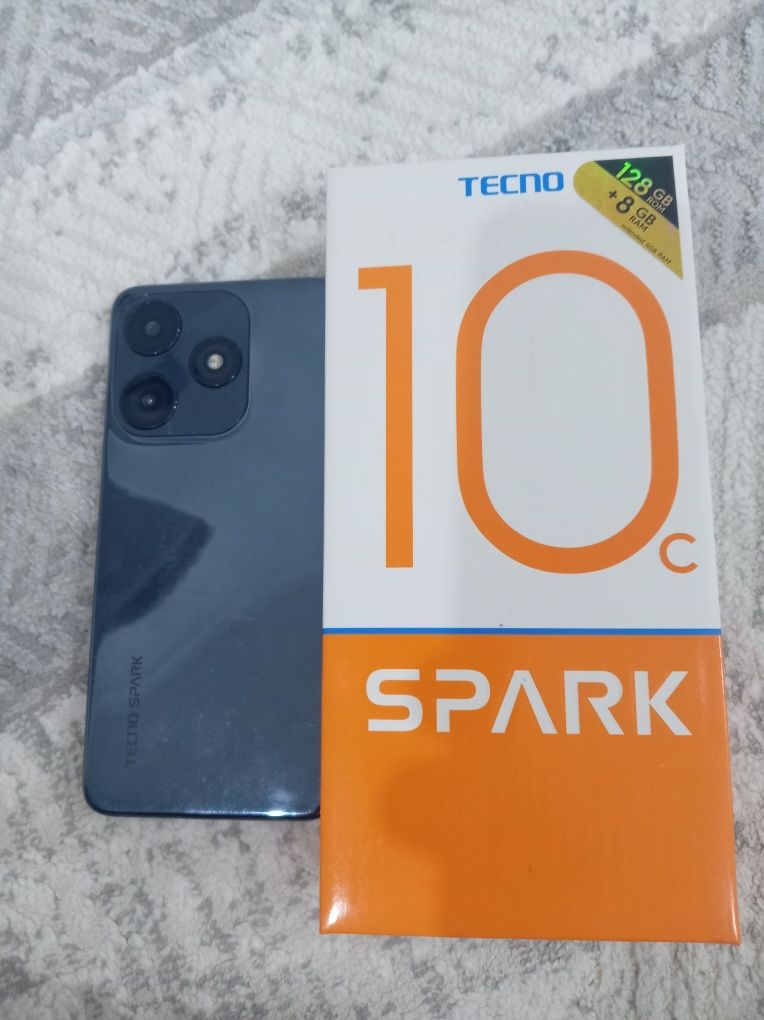 Продам tecno 10c