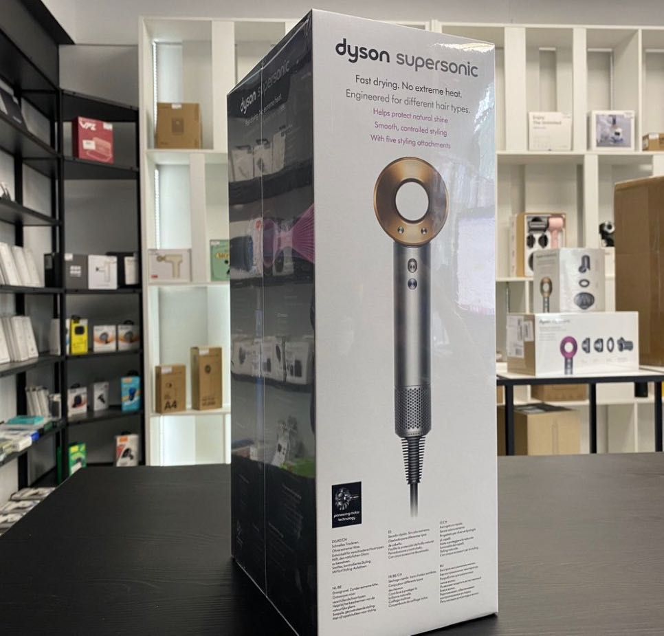 Продам Запечатанный Dyson Supersonic Стайлер Фен Новый