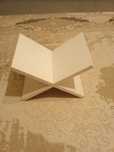 Потставка для книг