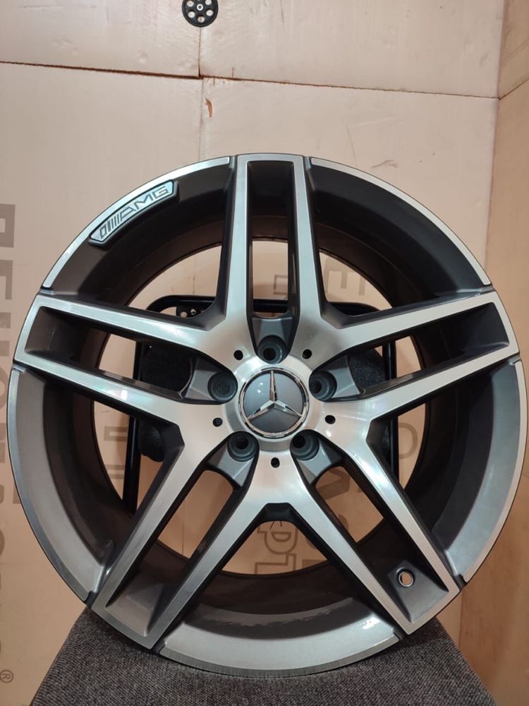 Продается комплек R20 5x112 Mercedes