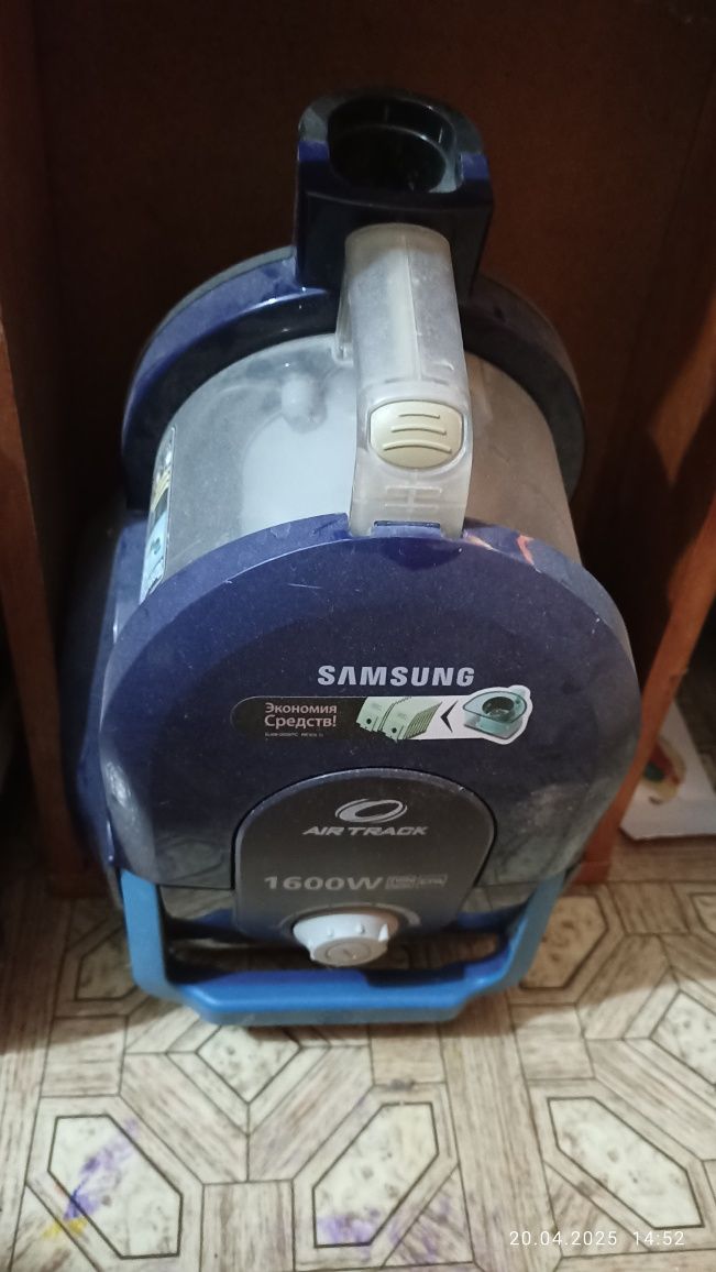 Продам пылесосы Samsung 2 шт. на запчасти