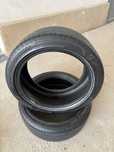 Bridgestone шины 18 от тойота 2штуки камри 70 - 75