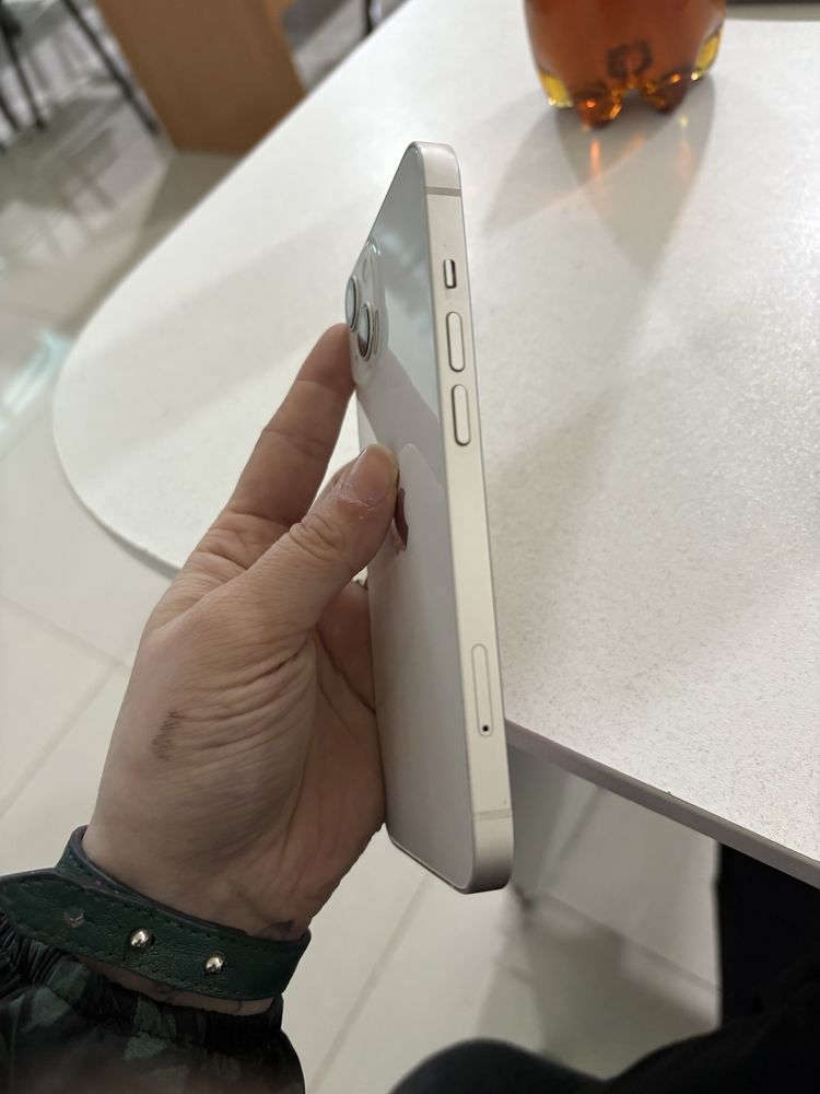 iphone 13   Б/У САТЫЛАДЫ ТАП ТАЗА!