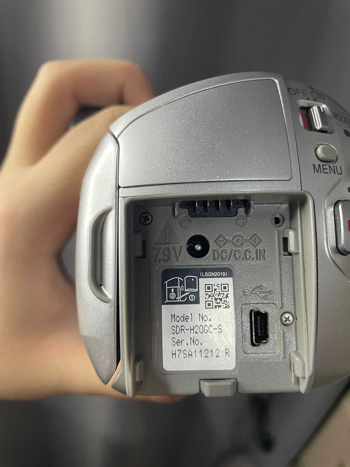 Видеокамера Panasonic