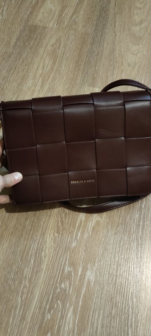 Продам сумки в идеальном состоянии