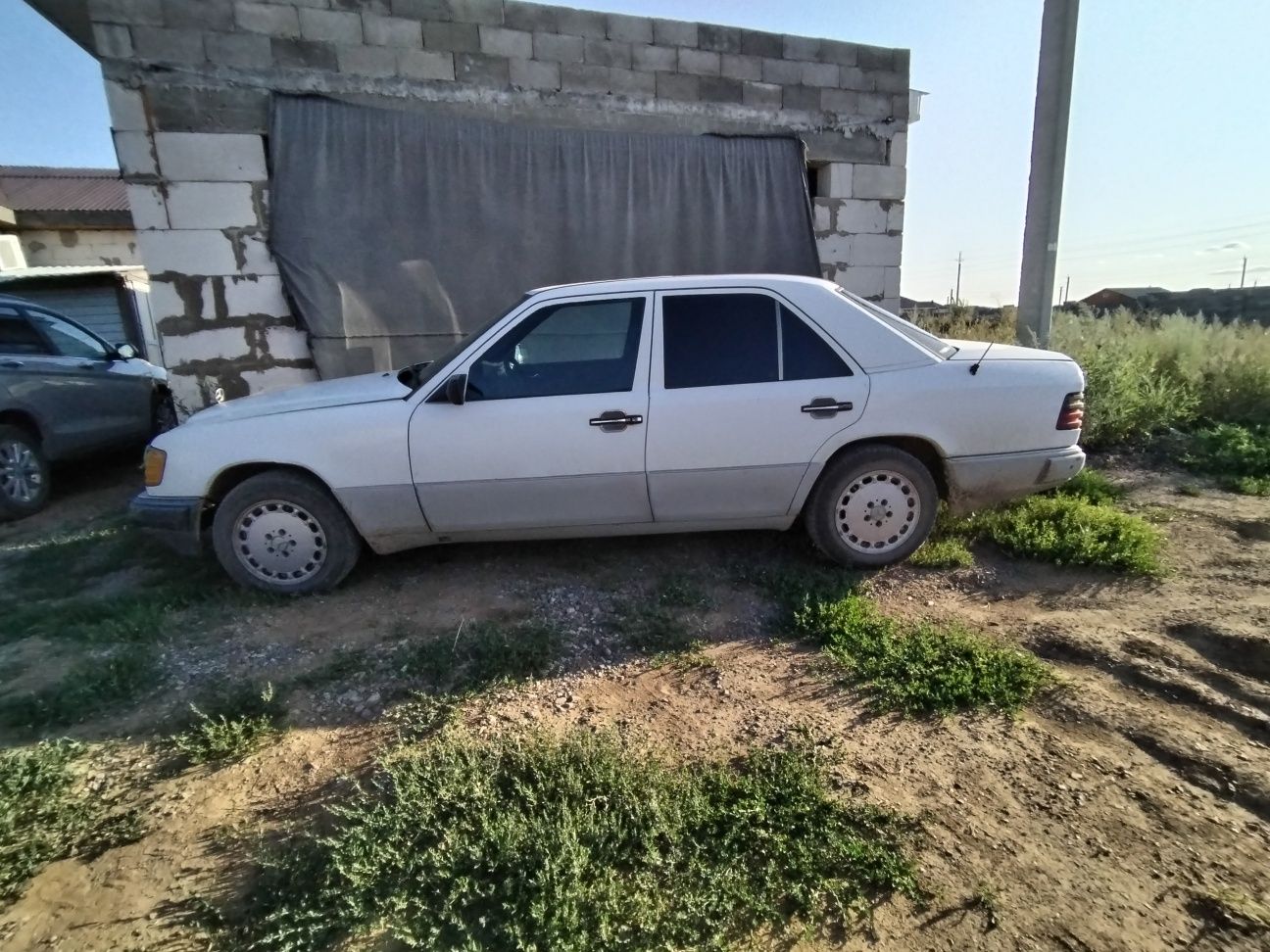 Продам мерседес 124 АКПП 3.0