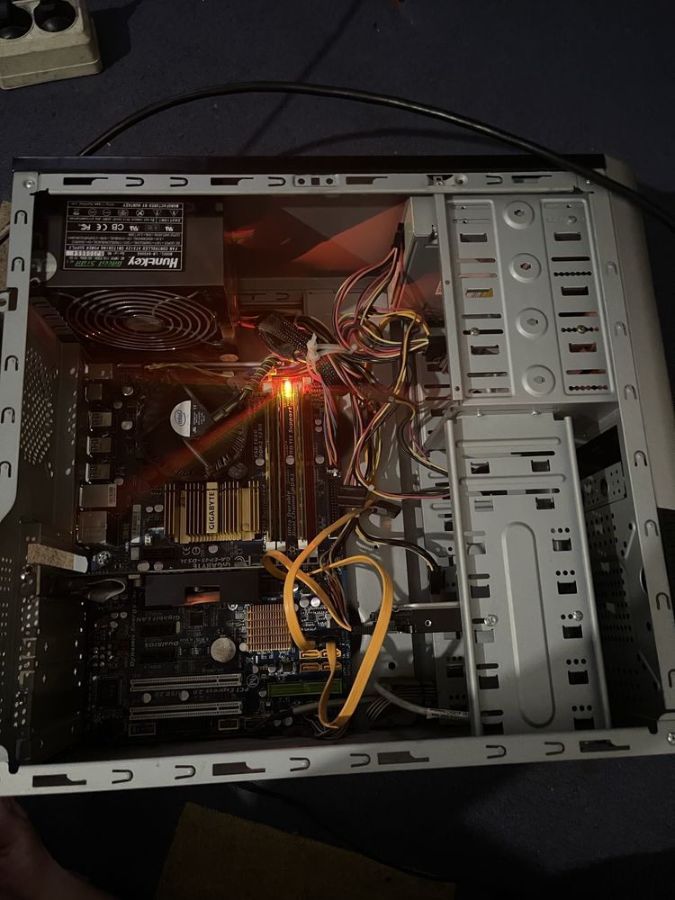 Продам компьютер GIGABYTE