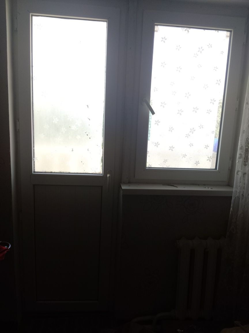Пластиковые окна и двери в хорошем состоянии