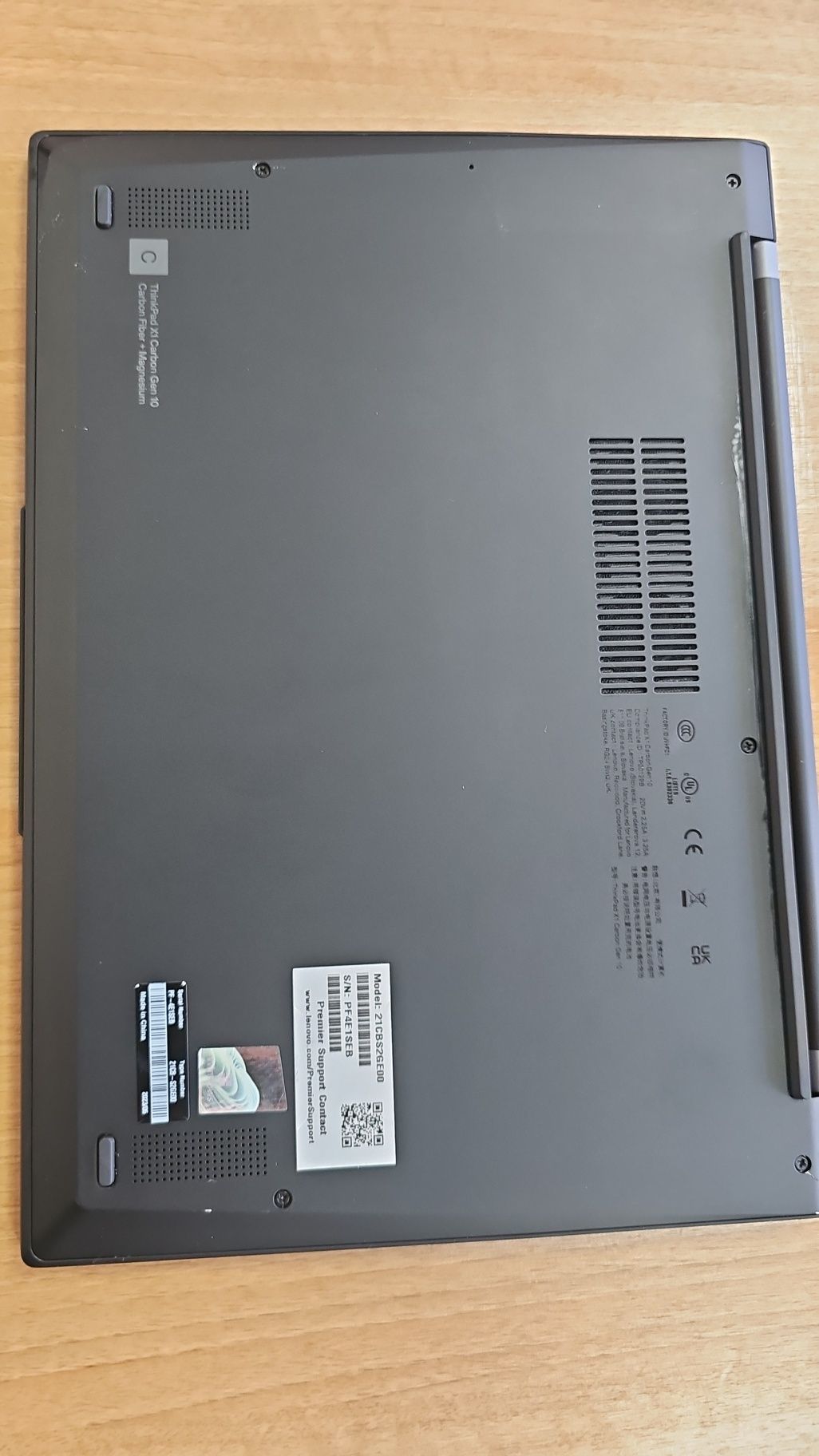 Ультрабук Lenovo ThinkPad X1 Carbon Gen 10 i7-1280P 32/1TB 14' QHD+