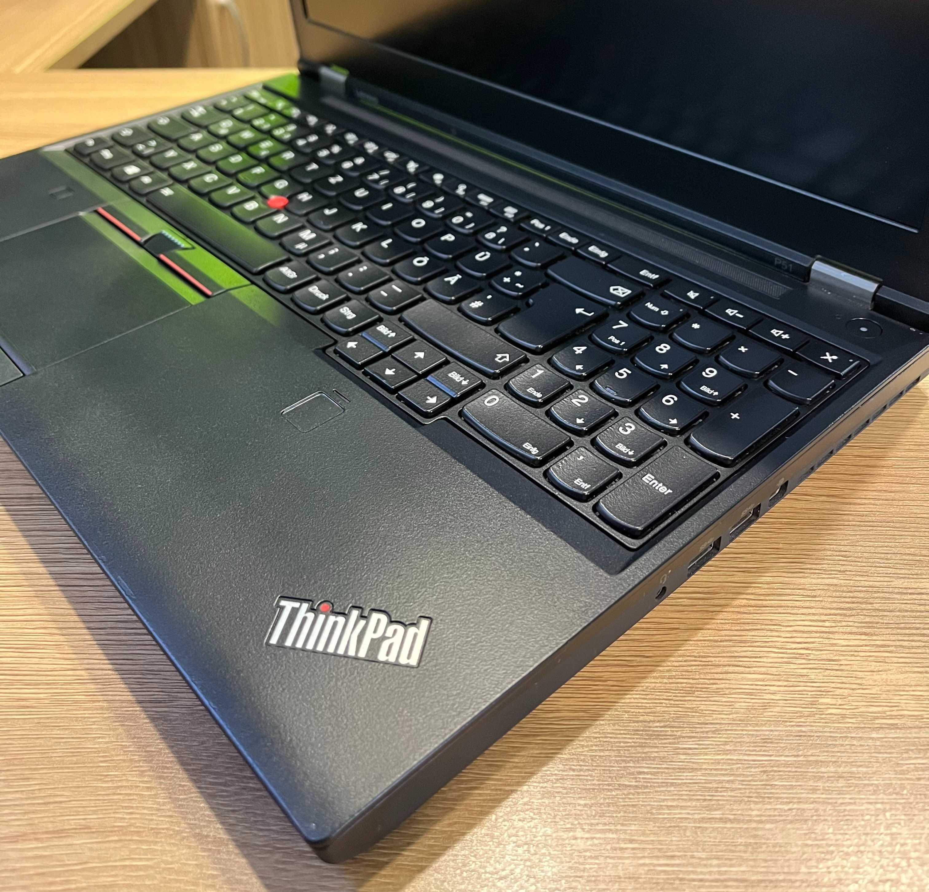 Thinkpad P51.  i7-7820HQ 2.9/3.9 GHz, 16/256, Quadro M1200