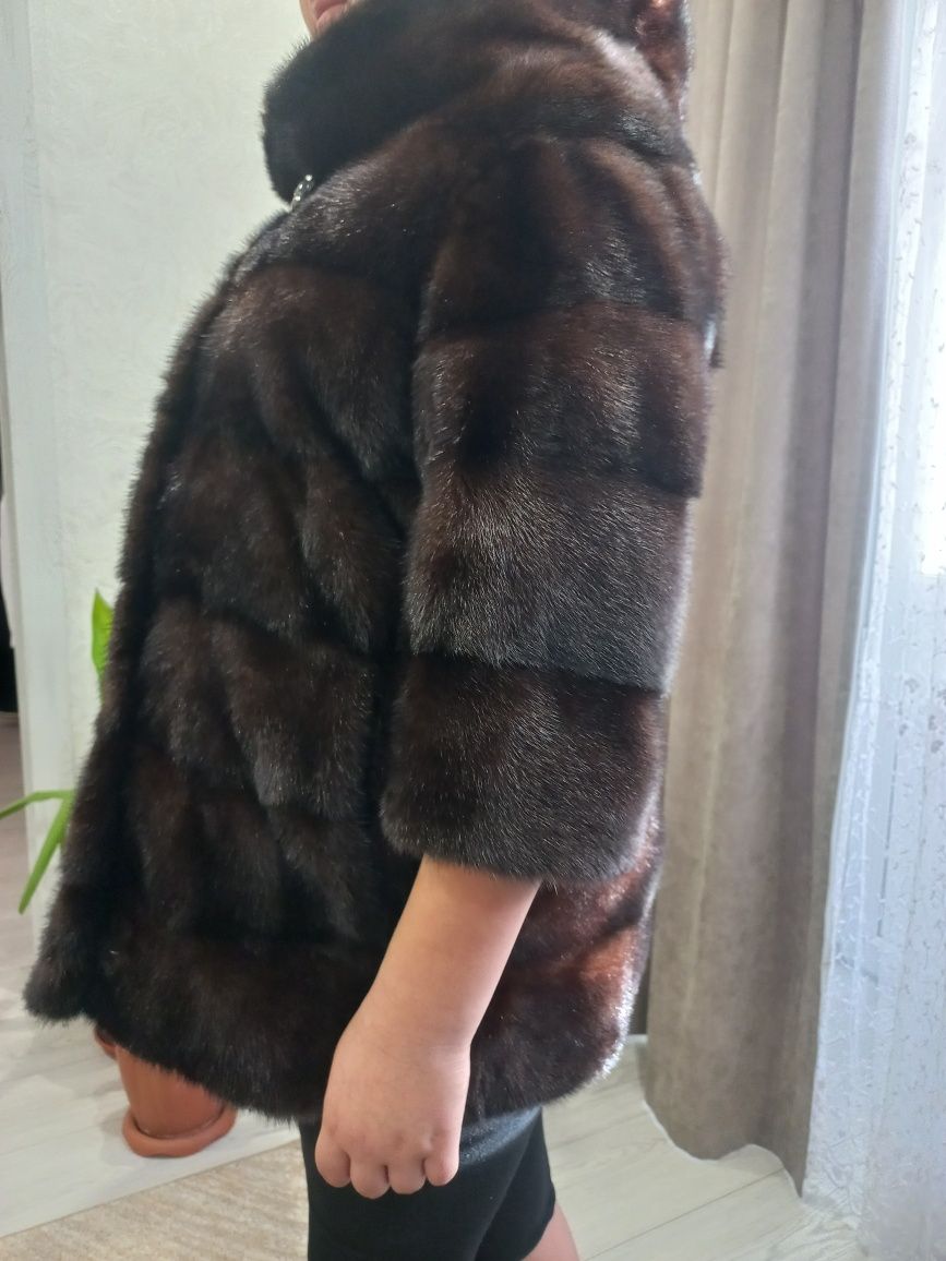 Продам шубу. Б/у