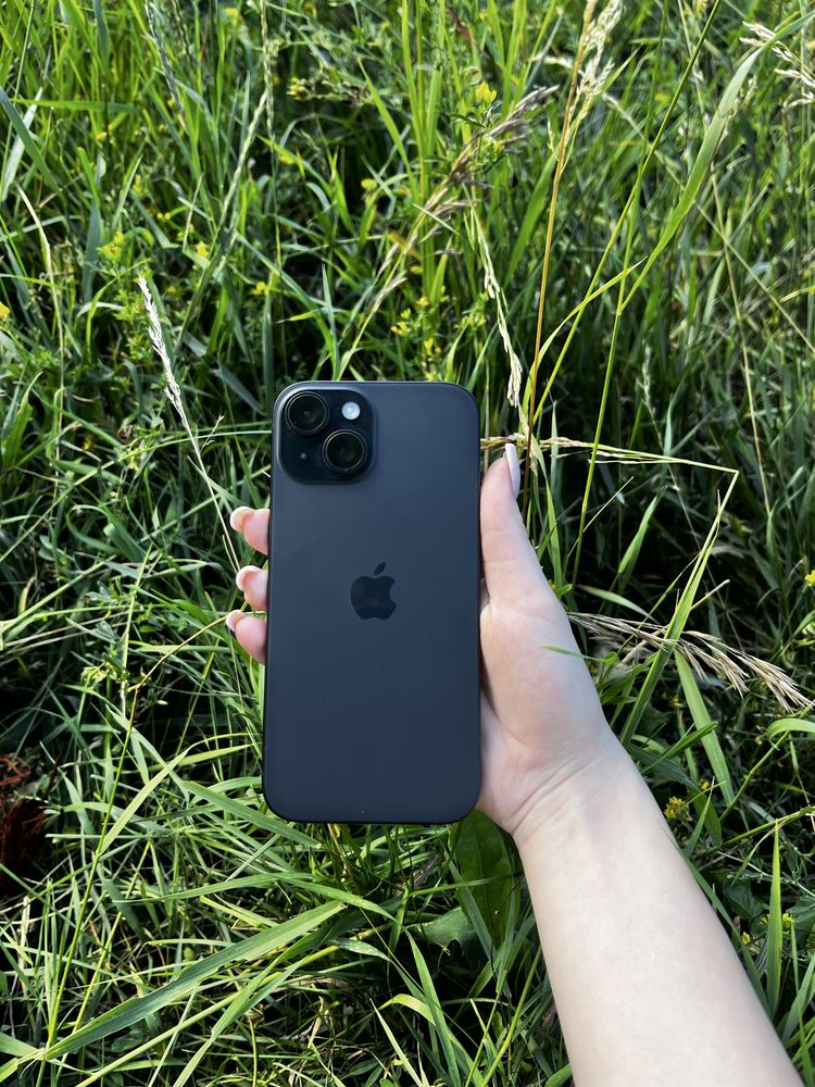 iPhone 15 в идеальном состоянии
