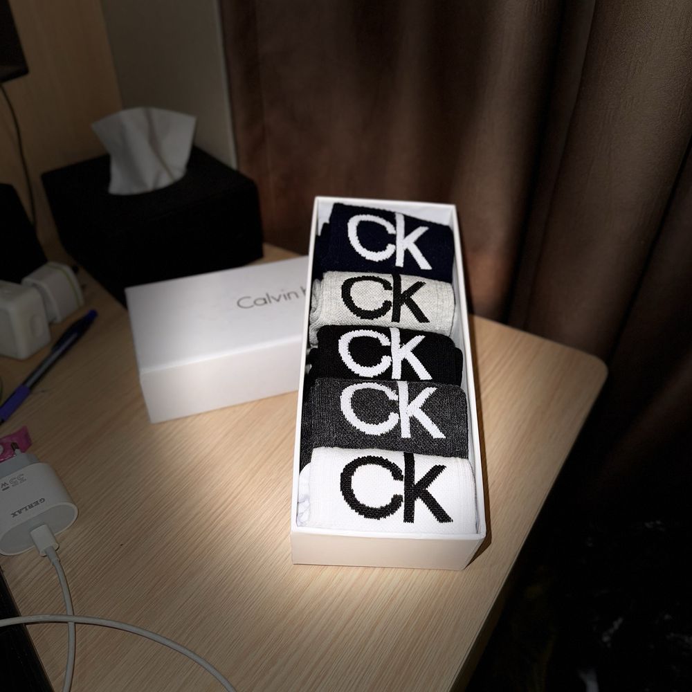 Насочки calvin klein