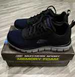 Кроссовки Skechers и куртка Everlast