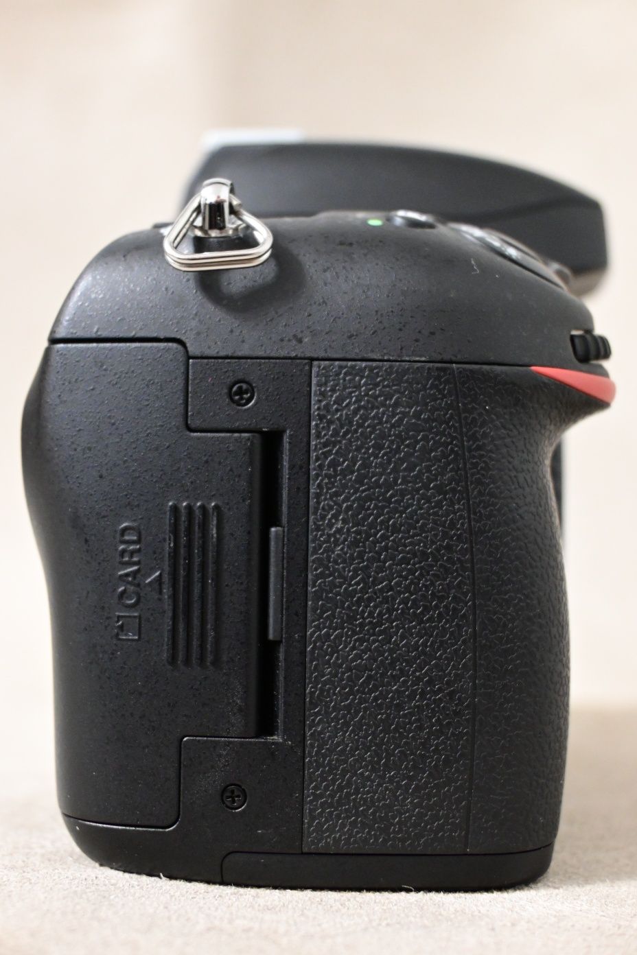 Продам NIKON D600.