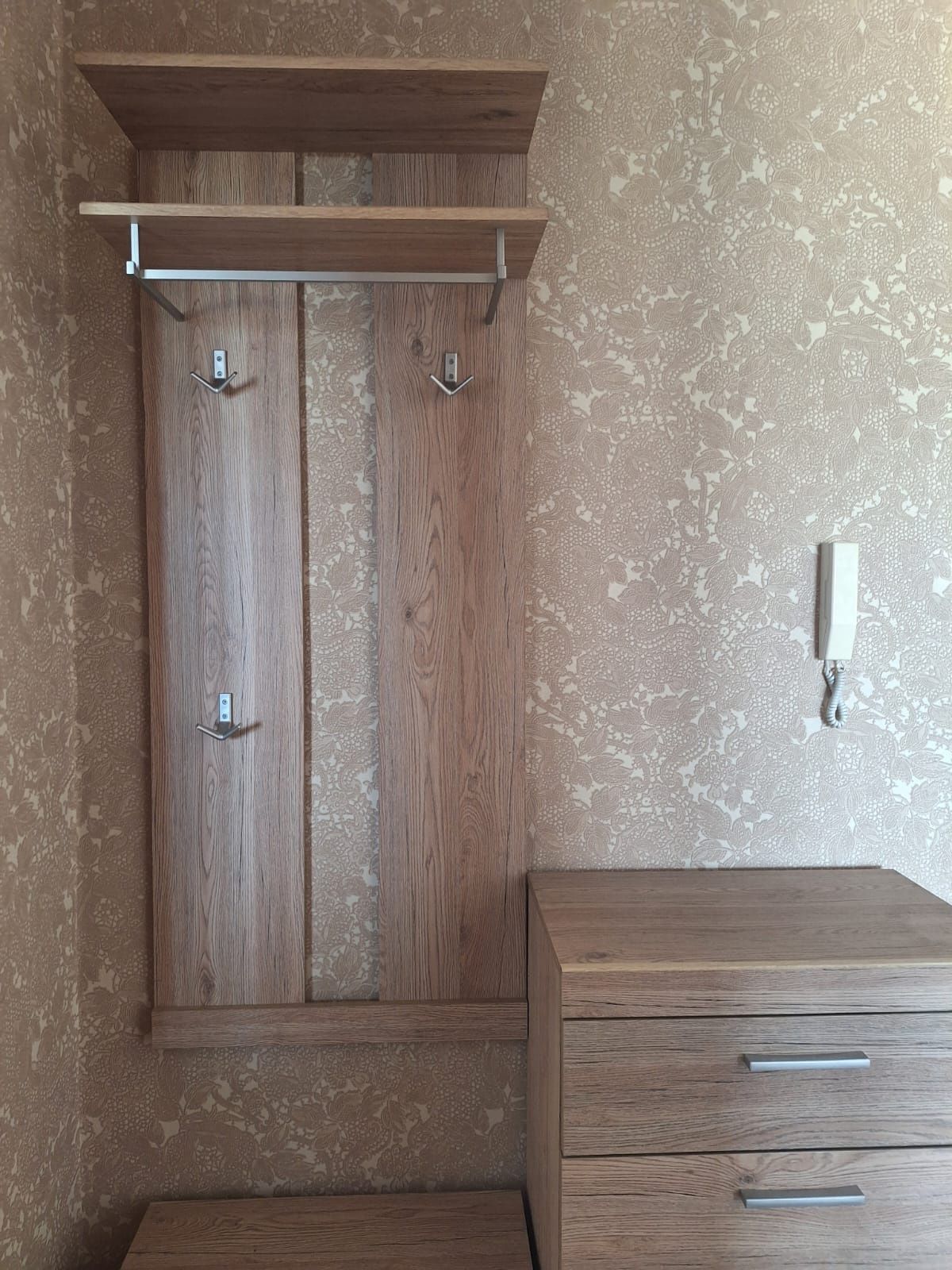 Продам мебель для прихожей. Цвет дуб. Беларусь