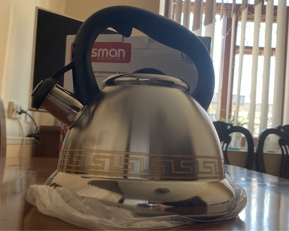 Продам чайник для кипячения воды