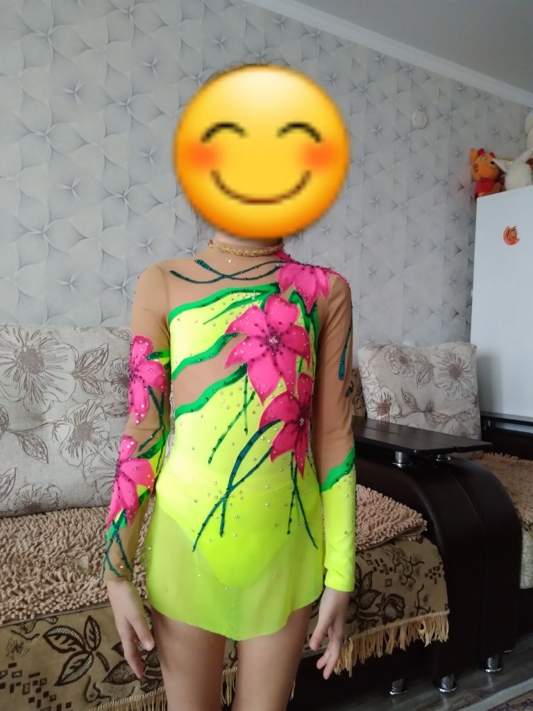 Продам купальник